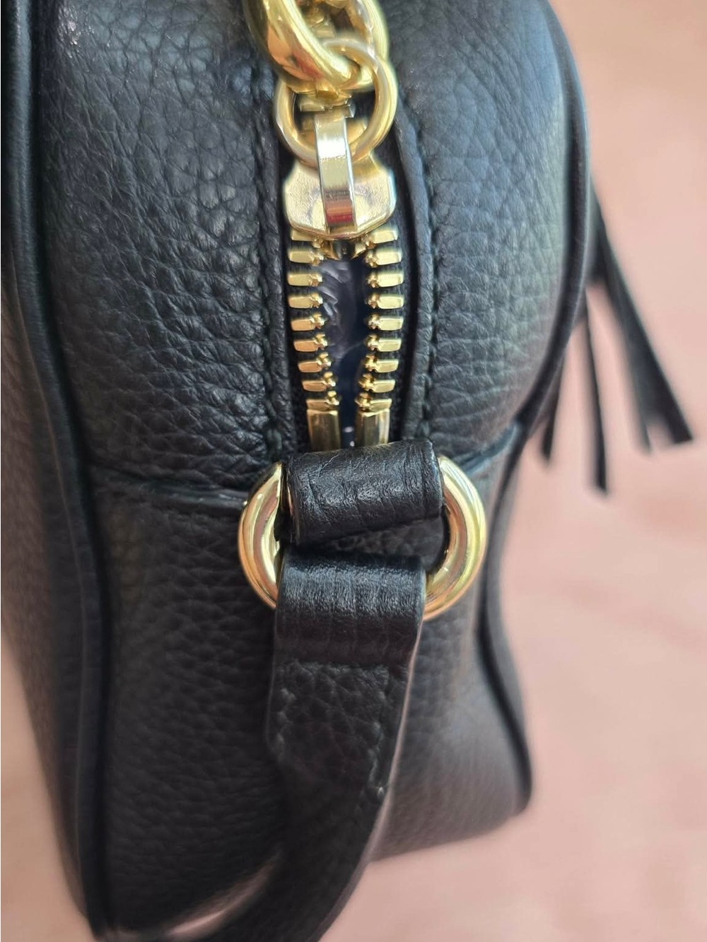 Gucci Black Pebbled Leather Crossbody Bag with Interlocking G - Picture 10 of 16
